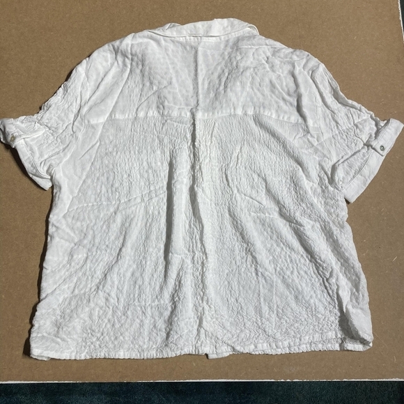 Jane and Delancy White Short Sleeve Button Down Shirt Loose Fit Women's XL EUC - Picture 2 of 6